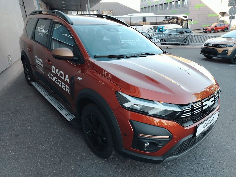 Dacia Jogger (2025) Extreme Hybrid 140 5.míst (aut - fotka 6 z 15