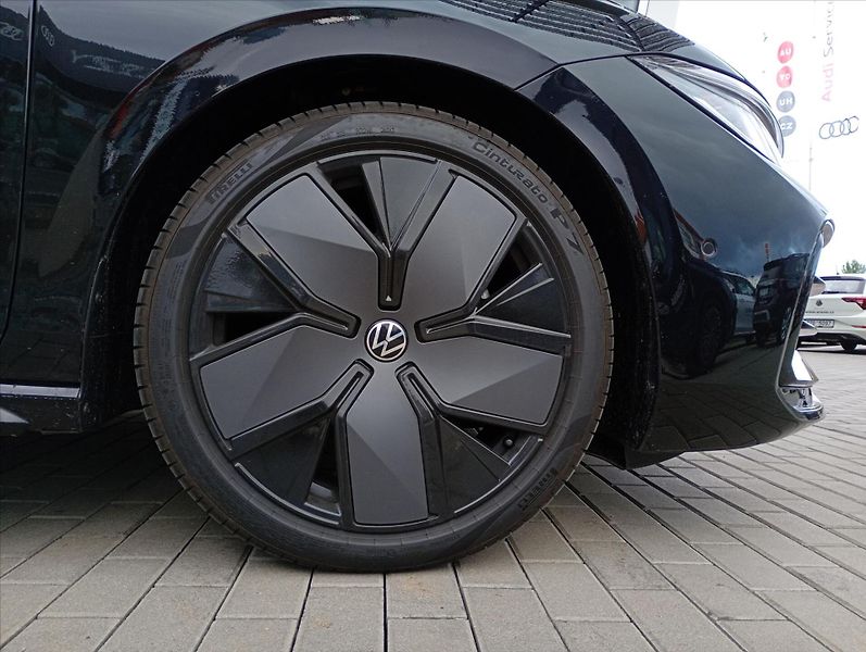 Volkswagen Passat (2026) 2,0 TDI 110kW 7DSG  R-Line Peo - fotka 9 z 20