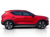 Volvo XC40 B4 FWD ULTRA DARK // 1. maj. - náhled 7