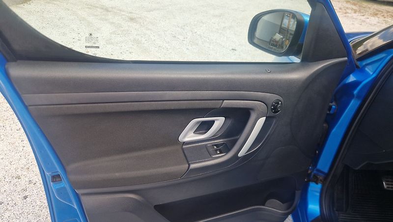 Škoda Roomster 1,6 16 V - fotka 8 z 11