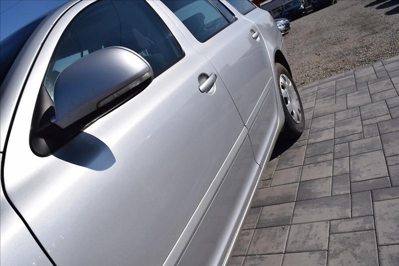 Škoda Octavia 1,9 TDI 77KW 2X KOLA PO SERVIS - fotka 8 z 49