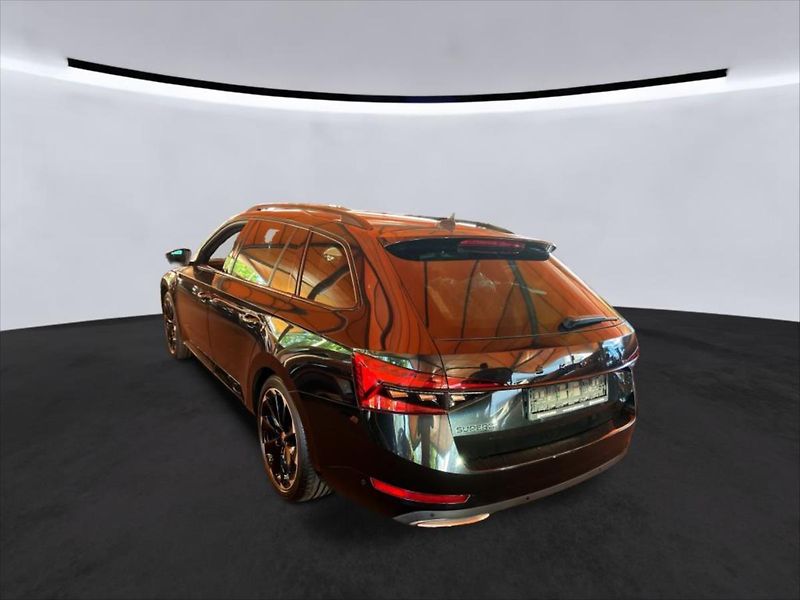 Škoda Superb 2,0 TDI TAŽNÉ WEBASTO - fotka 3 z 11