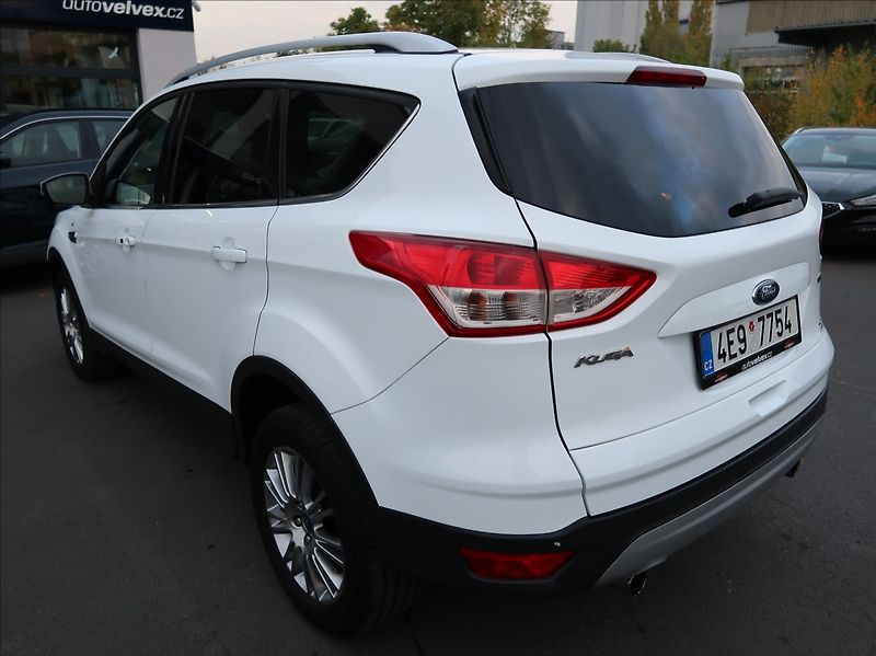 Ford Kuga 1,6 EcoBoost,110kW,NovéČR,tažn - fotka 4 z 23
