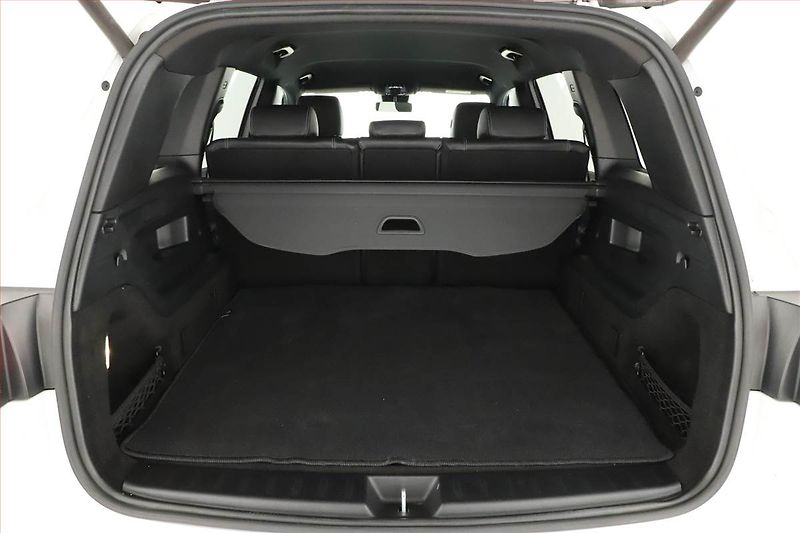 Mercedes-Benz GLB (2021) 200 d 4MATIC - fotka 19 z 21