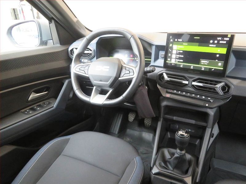Dacia Duster (2025) Expression 1.0 TCe - fotka 6 z 15
