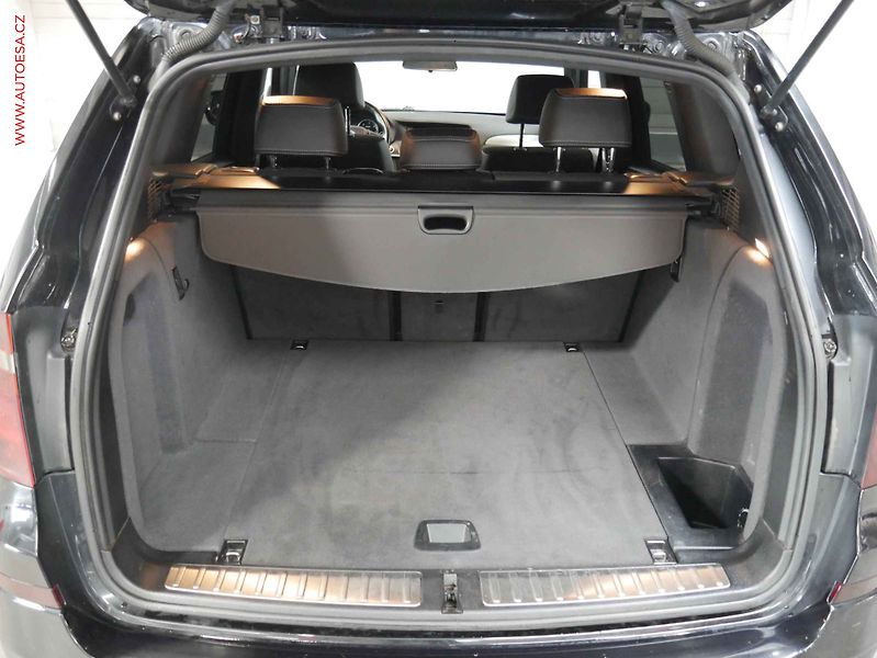 BMW X3 (2011) 2.0 D xDrive20d, 1.maj, AT - fotka 7 z 22