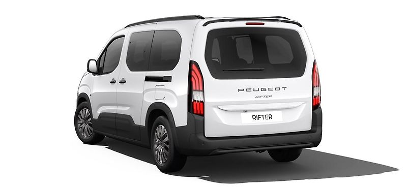 Peugeot Rifter (2026) LONG ALLURE Diesel 130 MAN6 - fotka 4 z 8