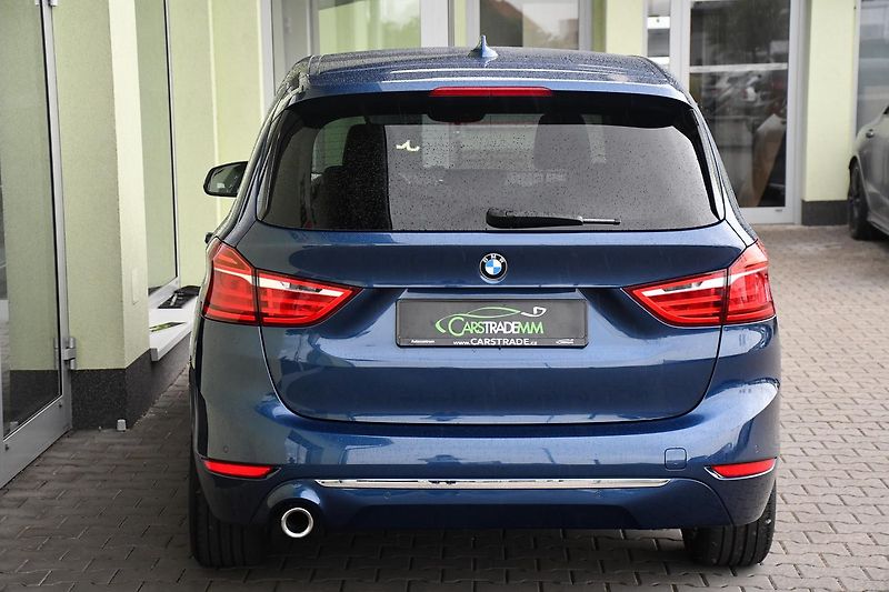 BMW Řada 2 216D GRAN TOURER 7MÍST 1.M ČR - fotka 10 z 38