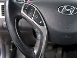 Hyundai i30 (2017) WEEKEND 1.6GDI 99KW - náhled 18