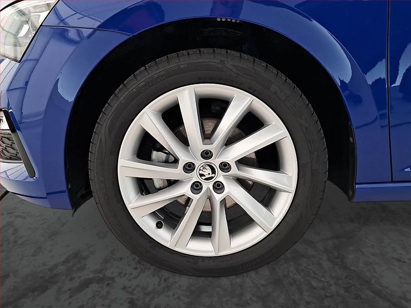Škoda Scala (2019) Style 1.0 TSI, Tempomat - fotka 15 z 20