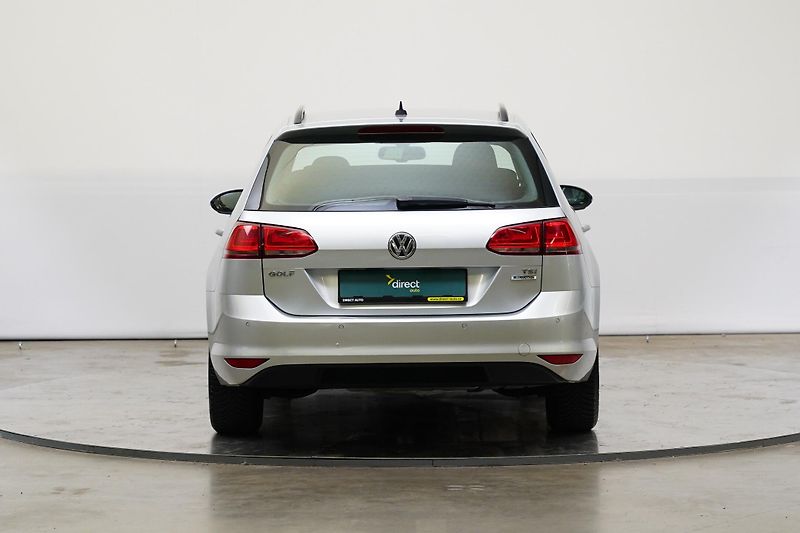 Volkswagen Golf - fotka 6 z 26