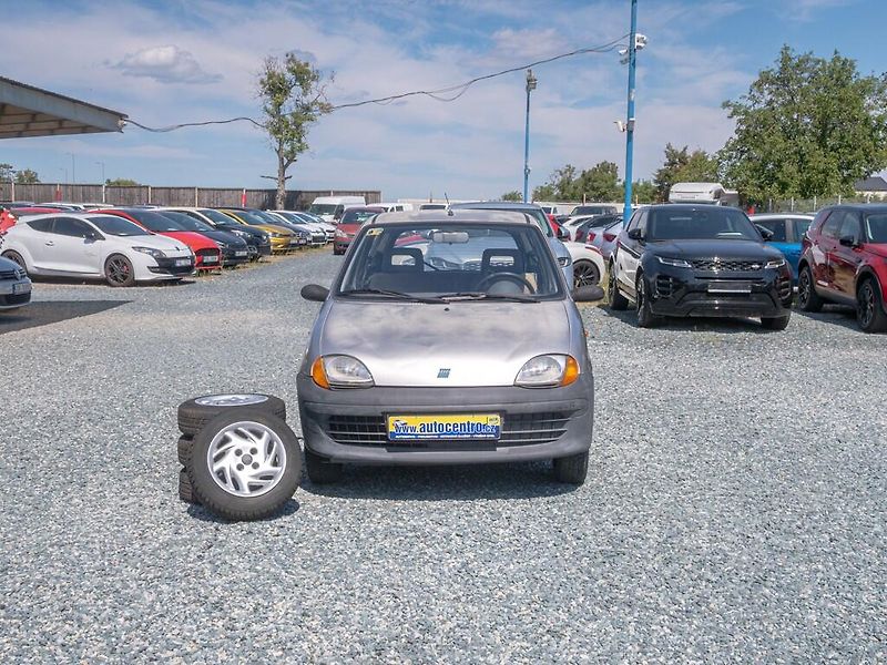 Fiat Seicento (2000) 0.9i - 2x KOLA - fotka 2 z 23