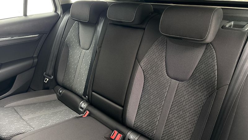 Škoda Octavia 1.5 TSI E-Tec DSG Style Combi - fotka 16 z 30