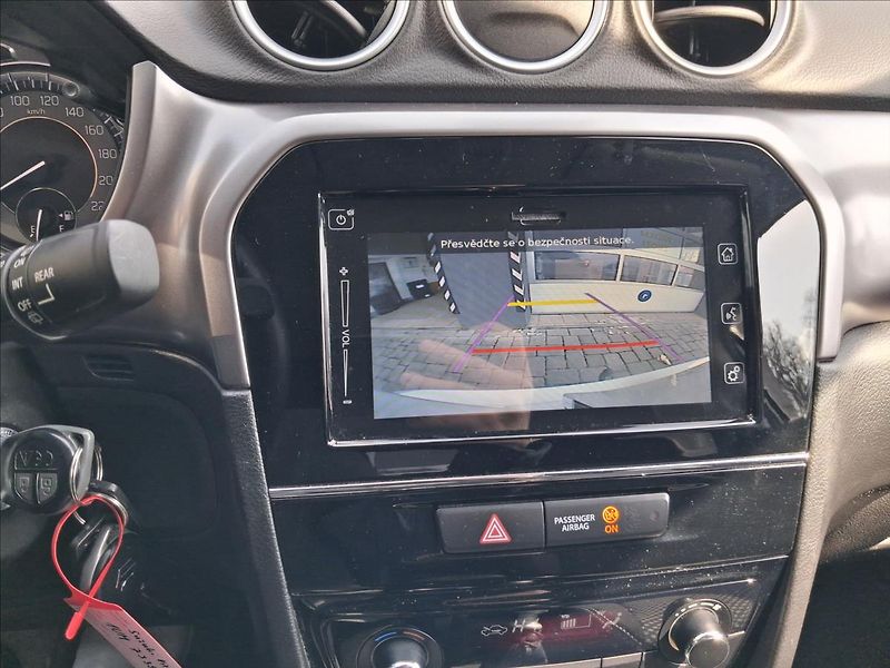 Suzuki Vitara 1,4 ELEGANCE Alllgrip MHEV - fotka 6 z 18
