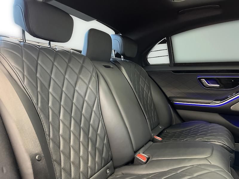 Mercedes-Benz Třídy S 350 d 4MATIC L - fotka 19 z 23
