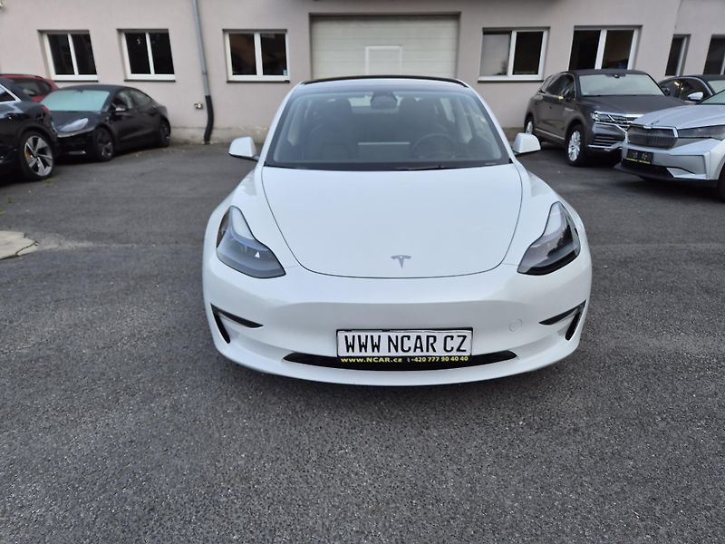 Tesla Model 3 LONG RANGE DUAL MOTOR TZ 94,2% - fotka 9 z 49