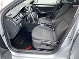 Škoda Octavia (2014) 1.6 TDi, ČR, AC, výhřev sed - náhled 9