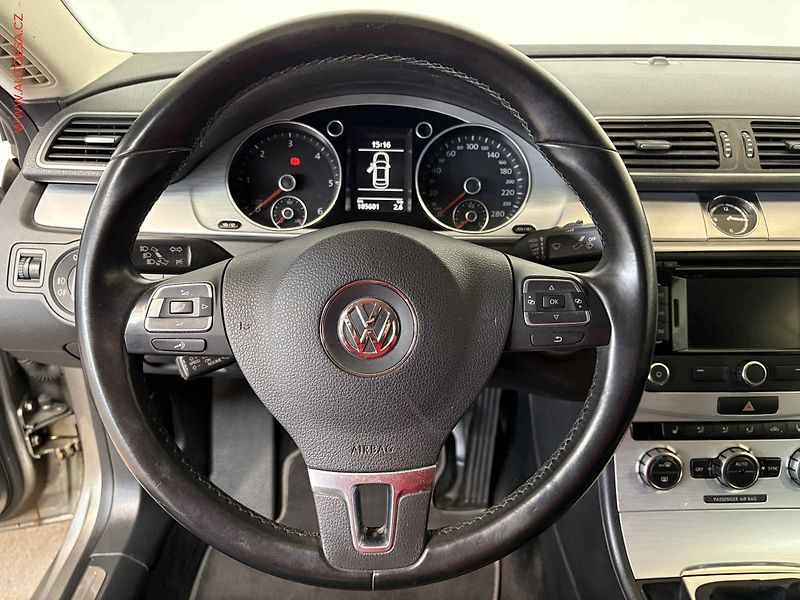 Volkswagen CC (2012) 2.0 TDi, Sport, TZ, bixen - fotka 16 z 17