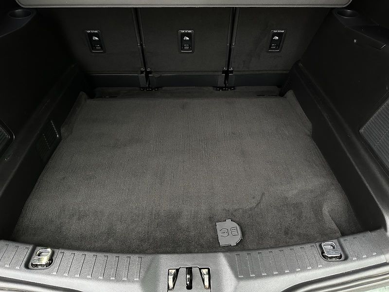 Ford S-MAX 2.0TDCi 150PS AUTOMAT NAVI VÝH - fotka 43 z 46