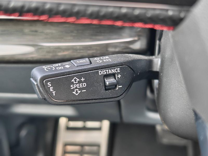Audi Q8 SUV 50 Quattro 8TT 3,0TDI - fotka 13 z 28