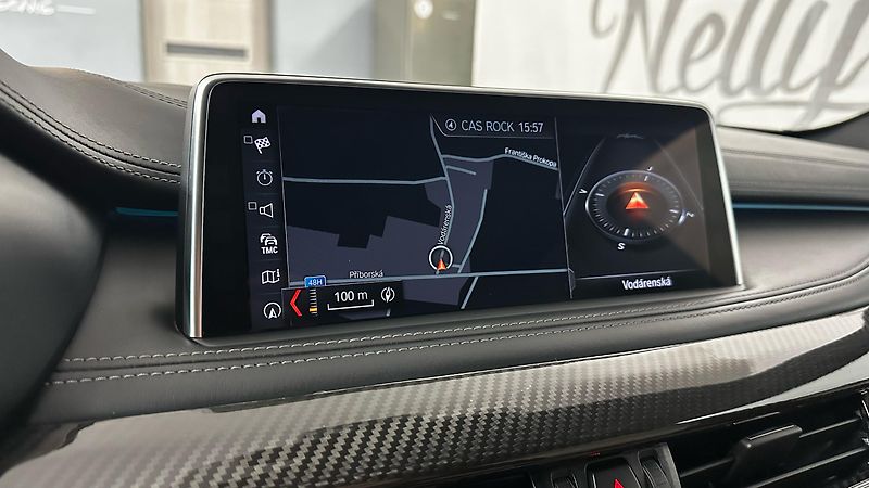 BMW X6 40D / XDRIVE - fotka 40 z 53
