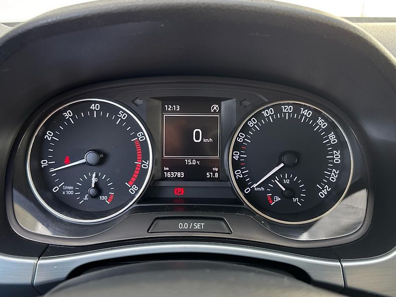 Škoda Fabia AMBITION - fotka 11 z 24