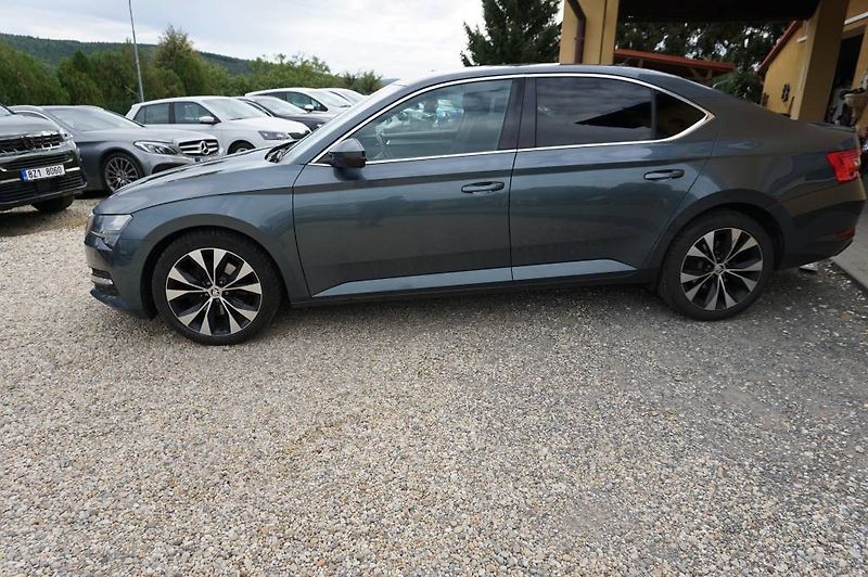 Škoda Superb (2020) 2.0 NOVÉ  V ČR - fotka 3 z 30