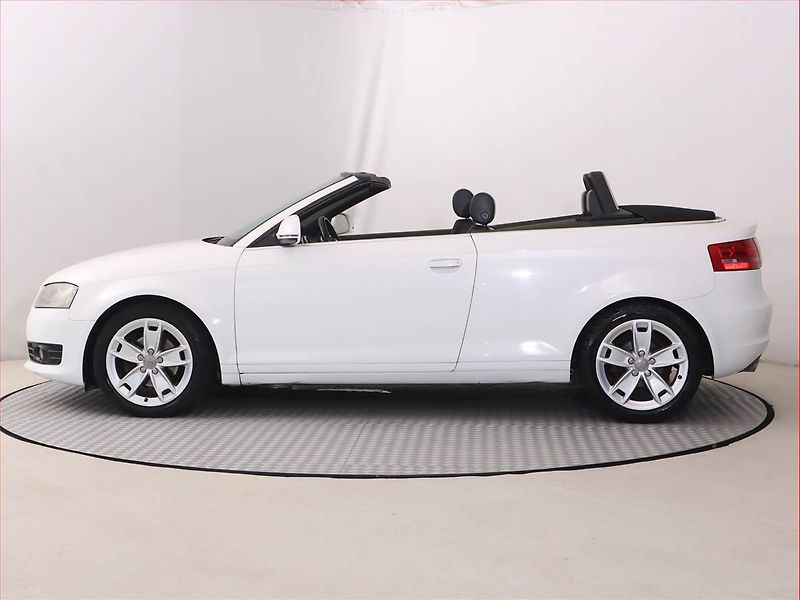 Audi A3 (2009) 2.0 TDI , Tempomat - fotka 3 z 19