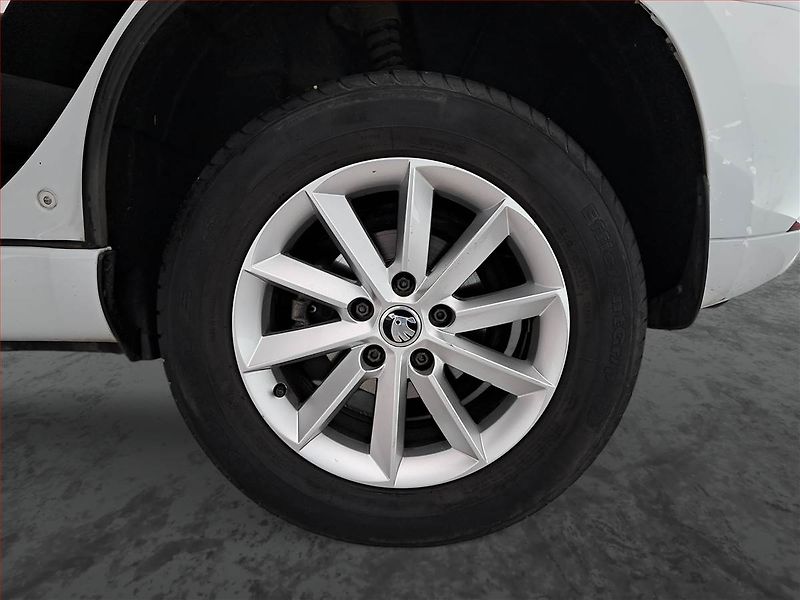 Škoda Yeti (2017) Ambition Plus 1.2 TSI - fotka 15 z 18