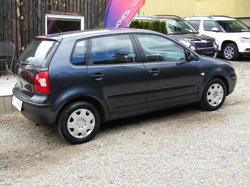 Volkswagen Polo (2005) 1.2i 40kW   CZ PŮVOD - fotka 10 z 31