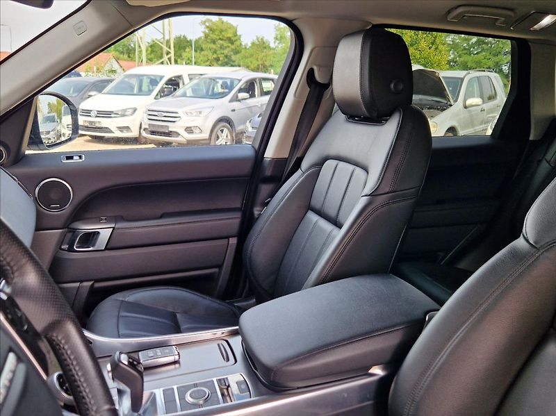 Land Rover Range Rover 3,0 TDV6 HSE PO VELK. SERVISU - fotka 20 z 48