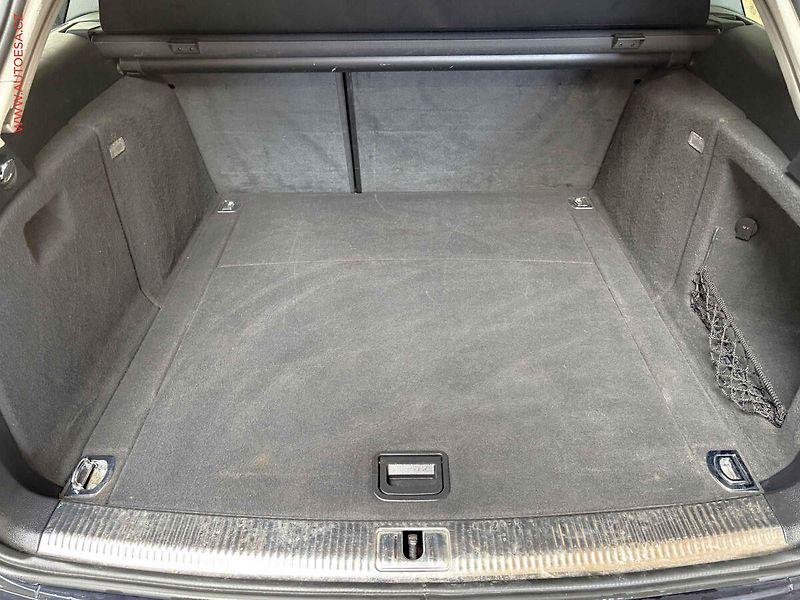Audi A4 (2014) 2.0 TDi, AC, bixen - fotka 7 z 16