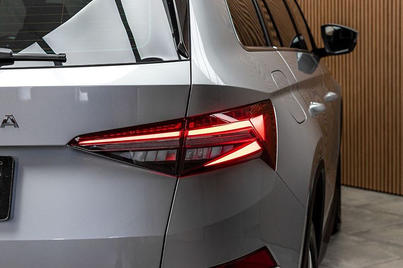 Škoda Kodiaq 2.0 TDI STYLE+*TAŽNÉ*DPH*ČR 1M - fotka 42 z 48