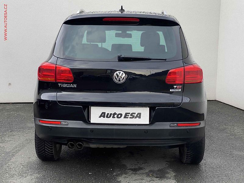 Volkswagen Tiguan (2015) 1.4 TSi, Lounge, DSG, TZ - fotka 5 z 20