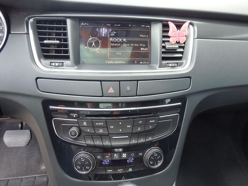 Peugeot 508 2.0 HDI 120 kW AUTOMAT, NAVI - fotka 14 z 20