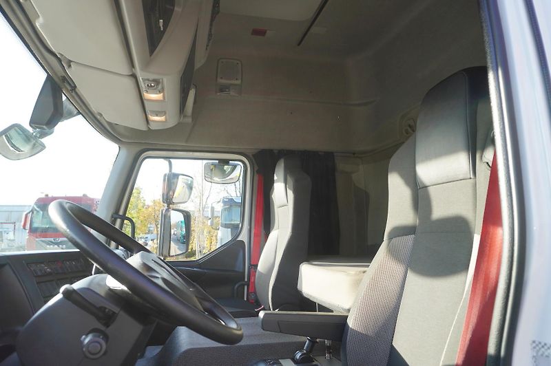 Renault Trucks D (2017) 19 Wide Glob / 7.8 m NEW body - fotka 16 z 24