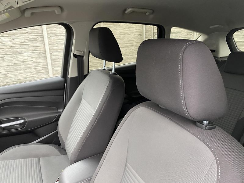 Ford C-MAX 1.5TDC-i 120PS NEW MODEL NAVI! - fotka 98 z 155