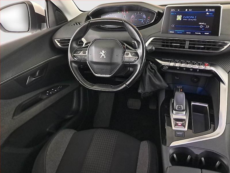 Peugeot 3008 (2018) 1.6 THP, Automat, Tempomat - fotka 7 z 20