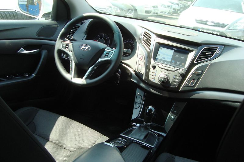 Hyundai i40 (2017) 1.7 CRDi 16V, AUT - fotka 35 z 62