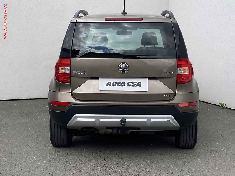 Škoda Yeti (2014) 2.0 TDi 4x4, Elegance, TZ - fotka 5 z 18