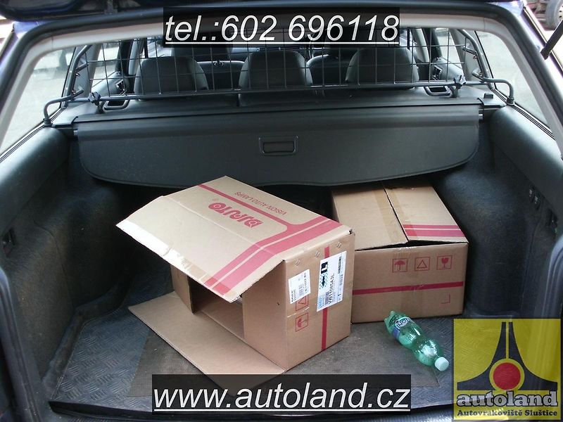 Volkswagen Passat (2003) VOLAT 602 696118 - fotka 5 z 8