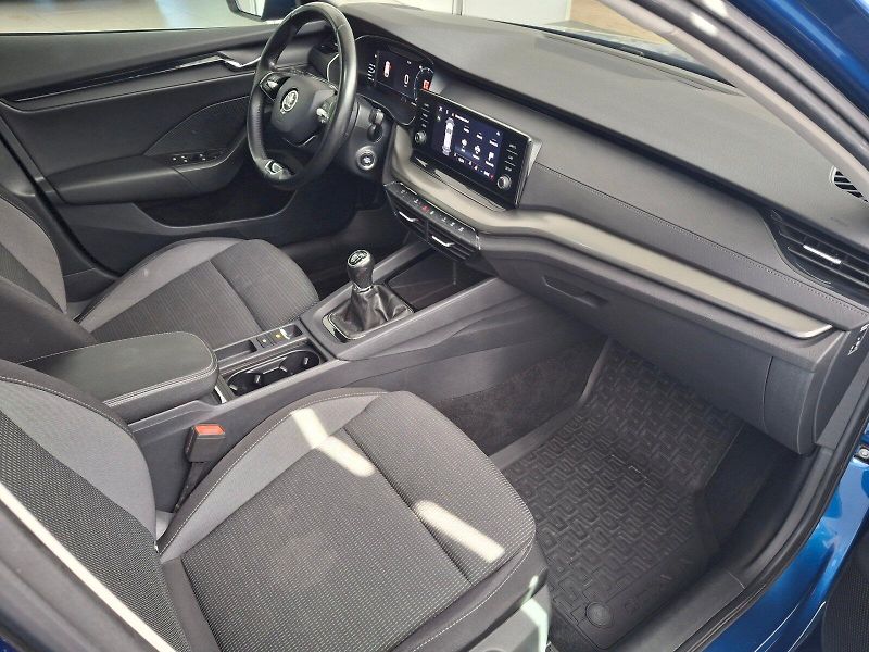 Škoda Octavia (2020) Combi Ambition Plus 1,5TSi 110 - fotka 14 z 33