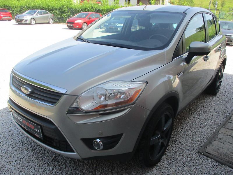 Ford Kuga 2.0 TDCi 4x4 +sada kol - fotka 6 z 30