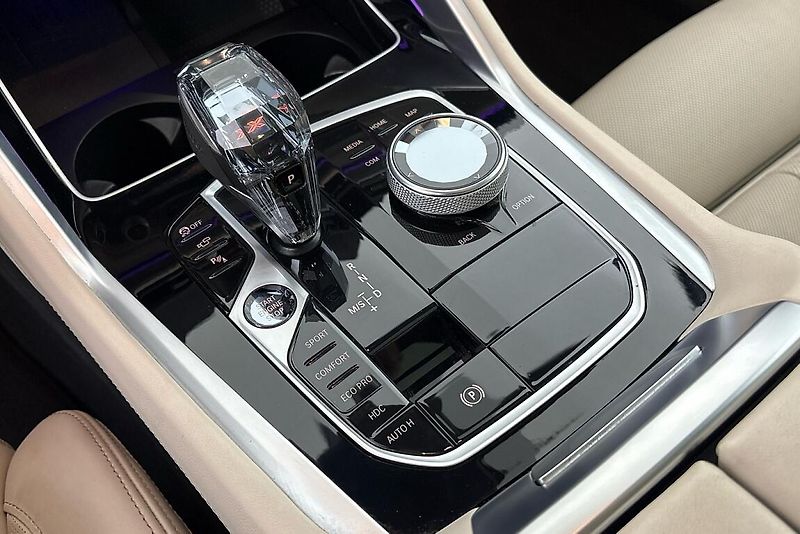 BMW X6 xDrive40d - fotka 26 z 29