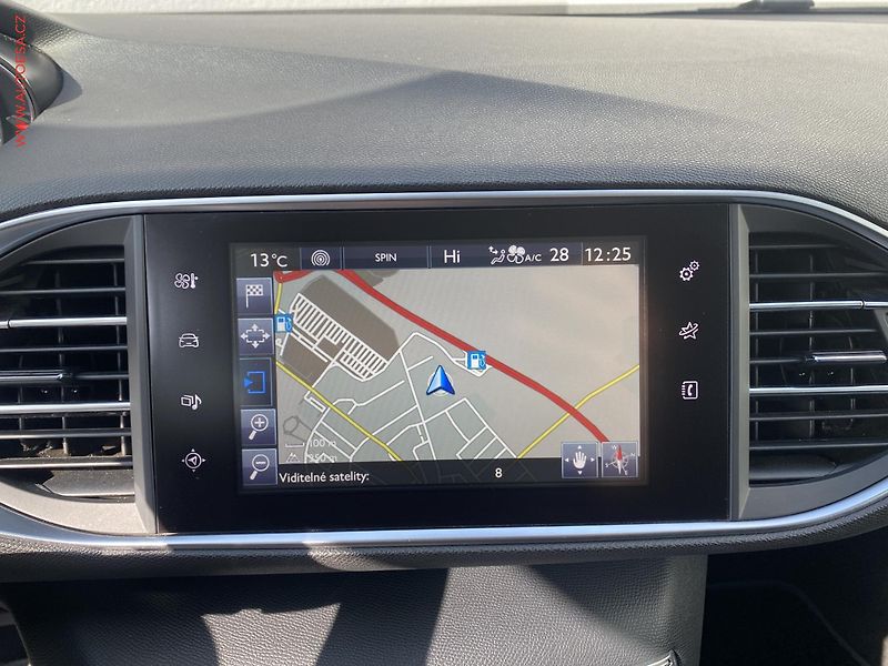 Peugeot 308 (2016) 1.2PT, Style, navi - fotka 19 z 19