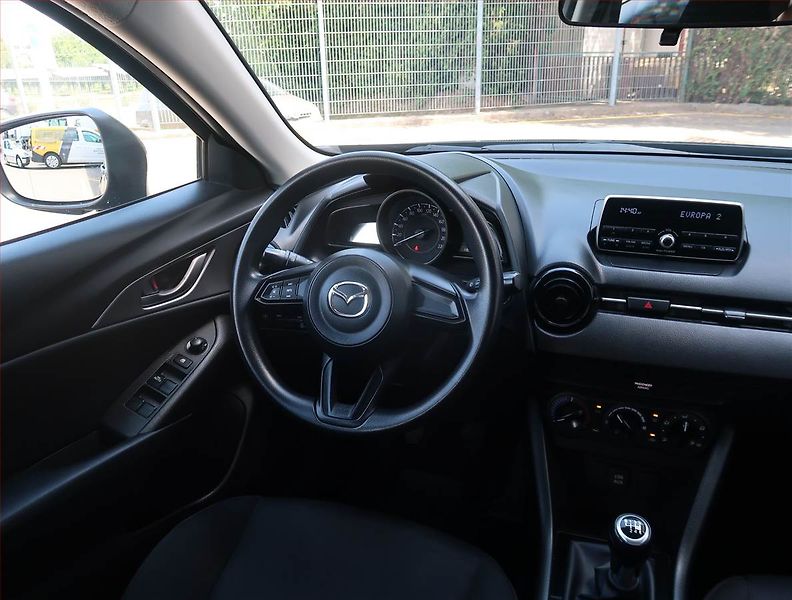 Mazda CX-3 (2019) 2.0 Skyactiv-G, Tempomat - fotka 7 z 18