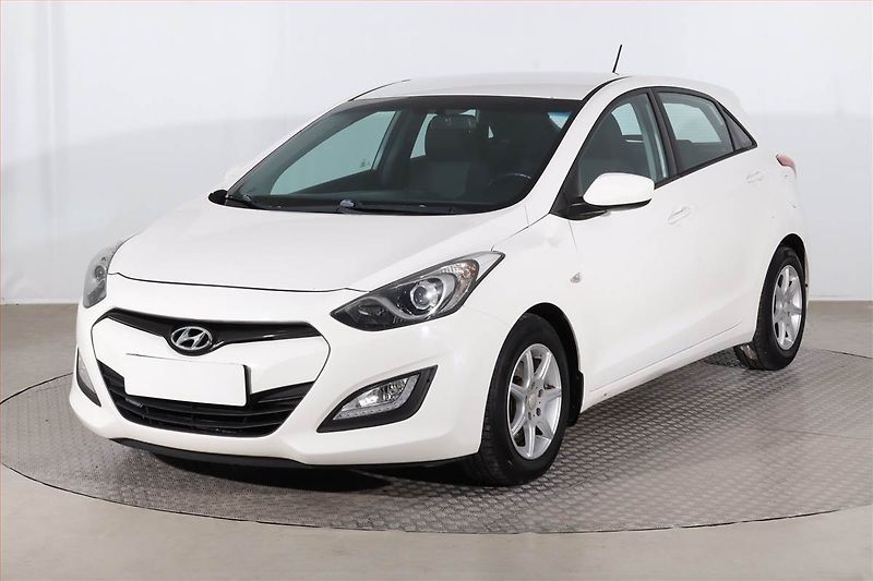 Hyundai i30 (2014) 1.6 CRDi, Serv.kniha, Tempomat - fotka 2 z 20
