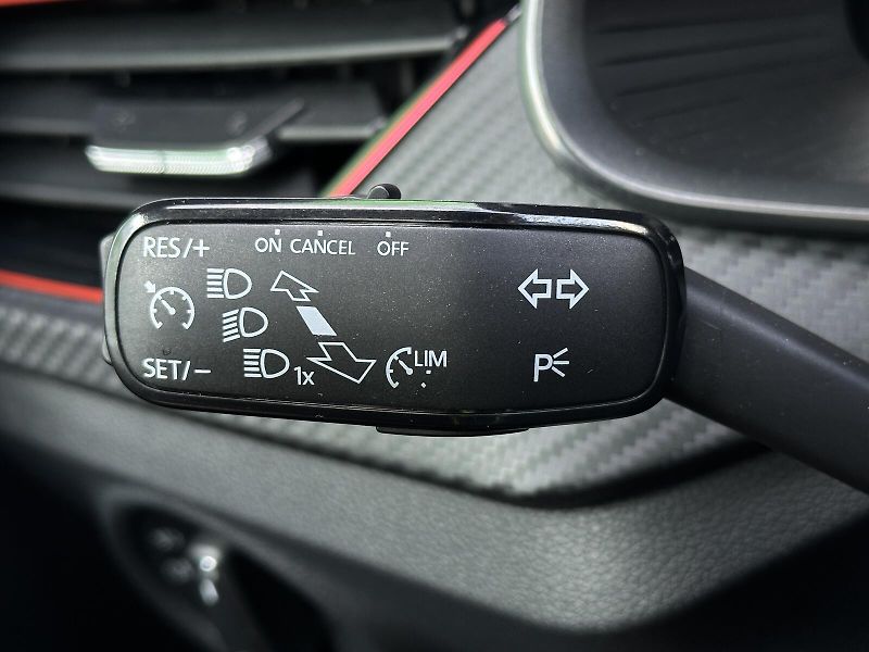 Škoda Scala 1.0TSi Monte Carlo 116PS Matri - fotka 17 z 38