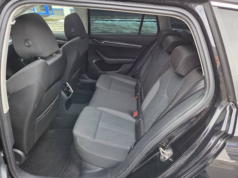 Škoda Octavia (2021) 2.0 TDI DSG 110kW Style - fotka 42 z 56
