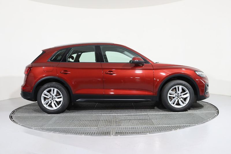 Audi Q5 Q5 40 TDI quattro Stronic - fotka 4 z 26